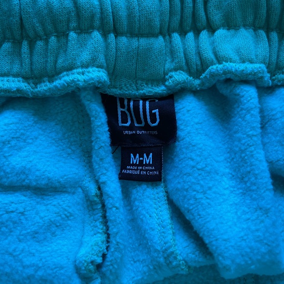 BDG Cropped Fleece Pull-On Pant - Picture 5 of 5